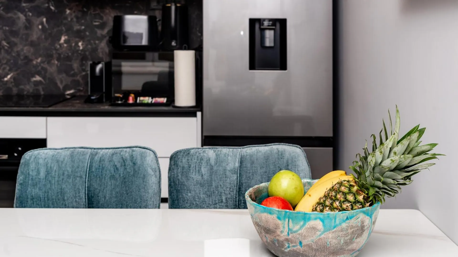 Suite Stay At 4 Apartment & Rooms سبليت 0*,