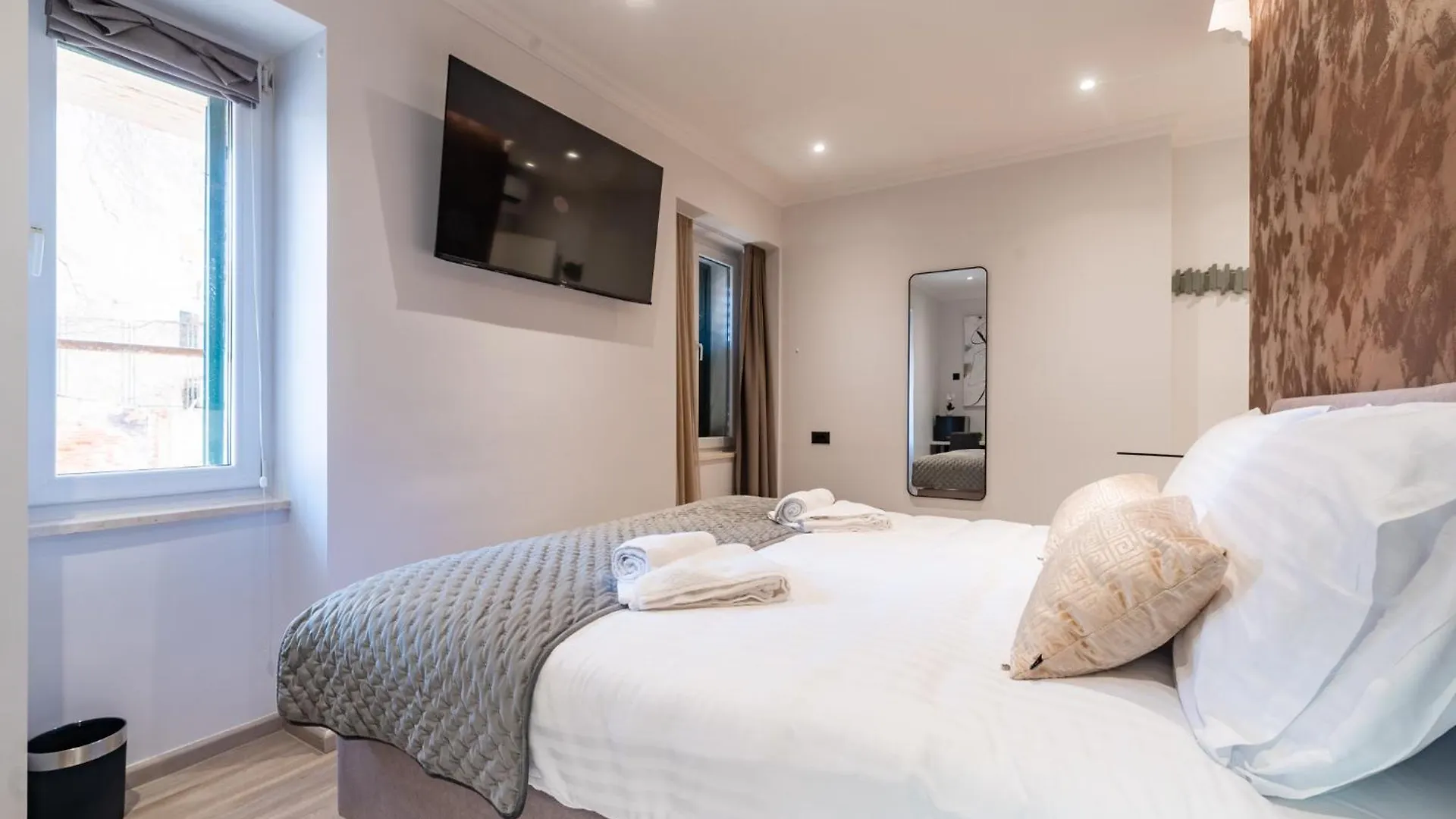 Suite Stay At 4 Apartment & Rooms Split