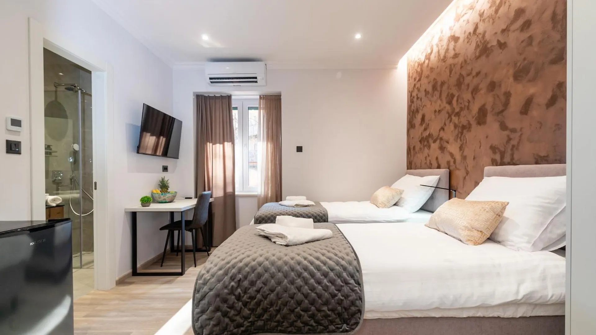 Suite Stay At 4 Apartment & Rooms Split