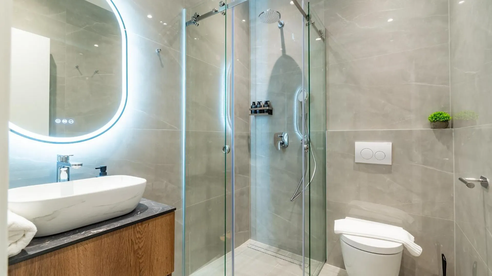 Suite Stay At 4 Apartment & Rooms Split